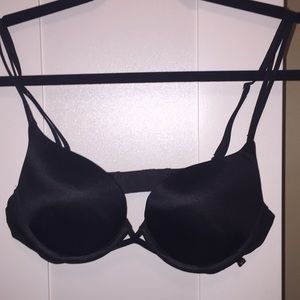 Victoria’s Secret Very Sexy Push-up Bra